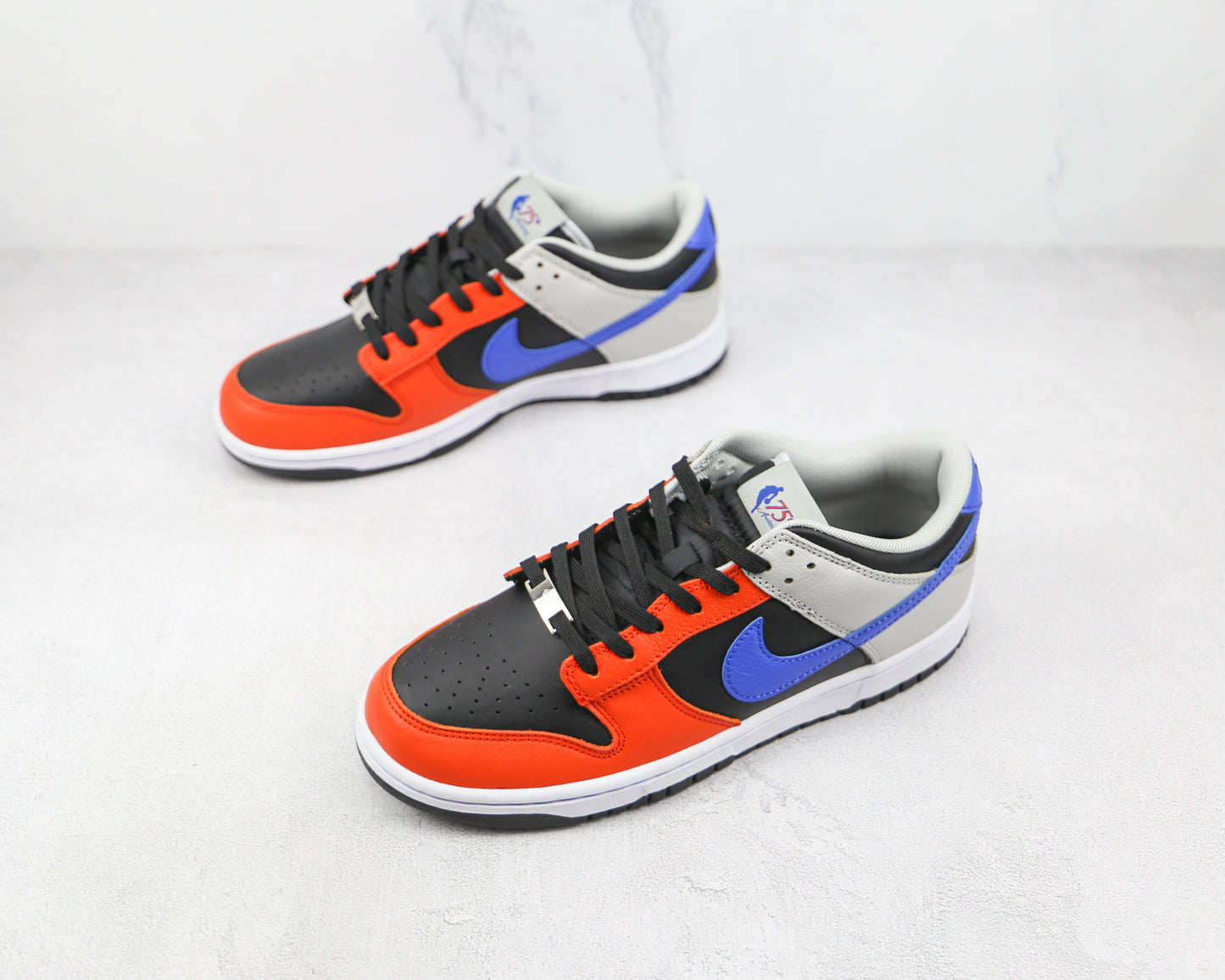 Nike Dunk Low EMB NBA 75th Anniversary Knicks