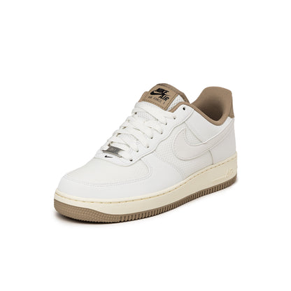 Nike Air Force 1 '07 LV8